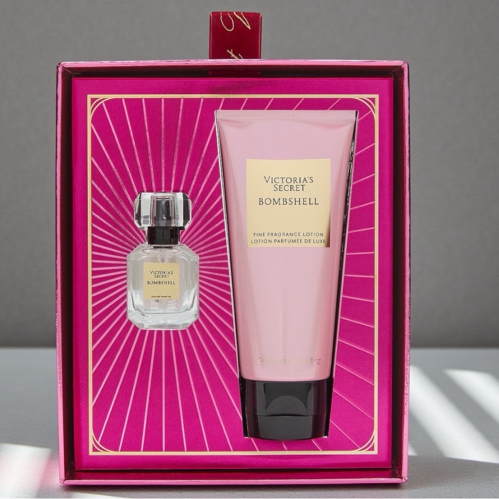 NWT Victoria's Secret Bombshell Mini Duo Set
